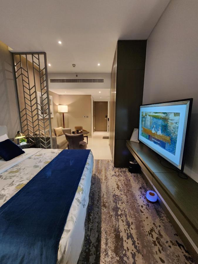 Apartment Damac Prive Exquisite Luxurious Studio By Cove Homes