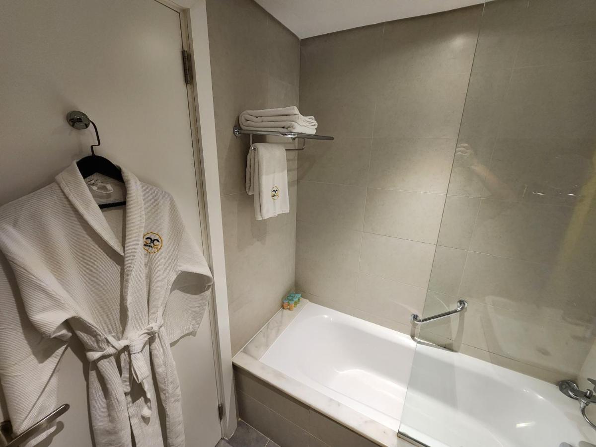 Apartment Damac Prive Exquisite Luxurious Studio By Cove Homes *