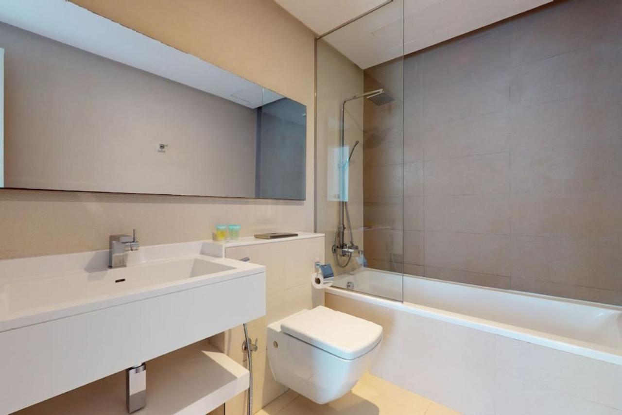 Apartment West Avenue - Chic One Bedroom Dubai