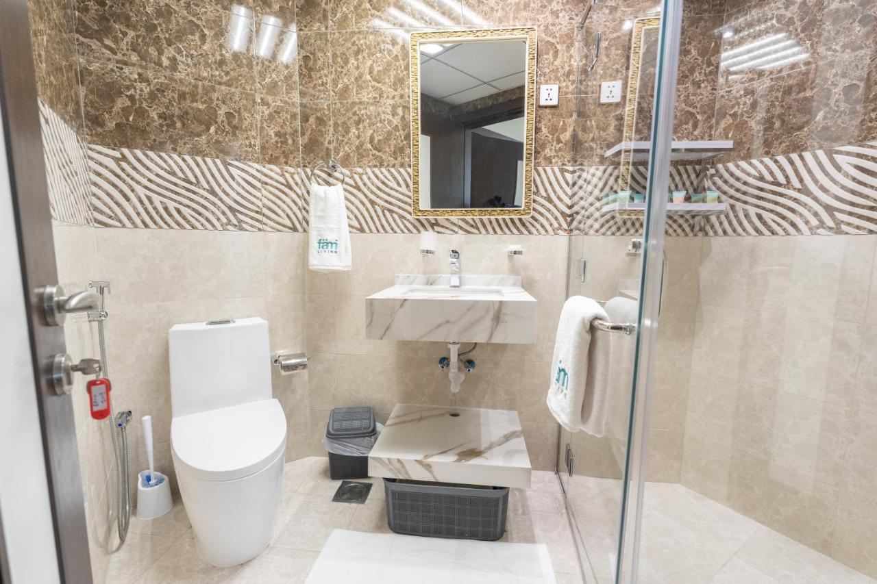 Fam Living - Bayz Tower By Danube - Business Bay Apartment