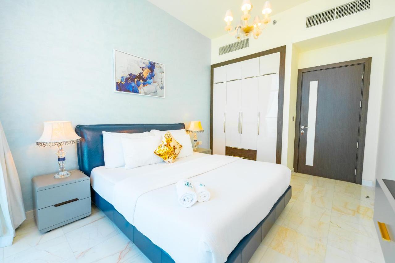 Apartment Fam Living - Bayz Tower By Danube - Business Bay