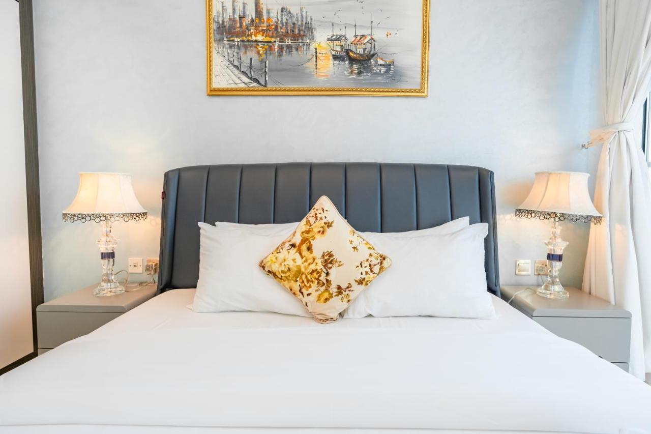 Fam Living - Bayz Tower By Danube - Business Bay Apartment Dubai