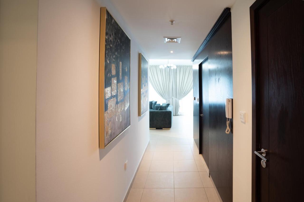 Apartment Ina Homes - 2bhk Residences Tower 1 *