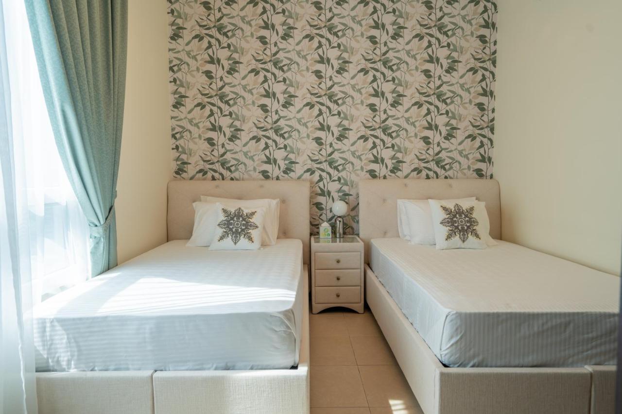 Ina Homes - 2bhk Residences Tower 1 Apartment *
