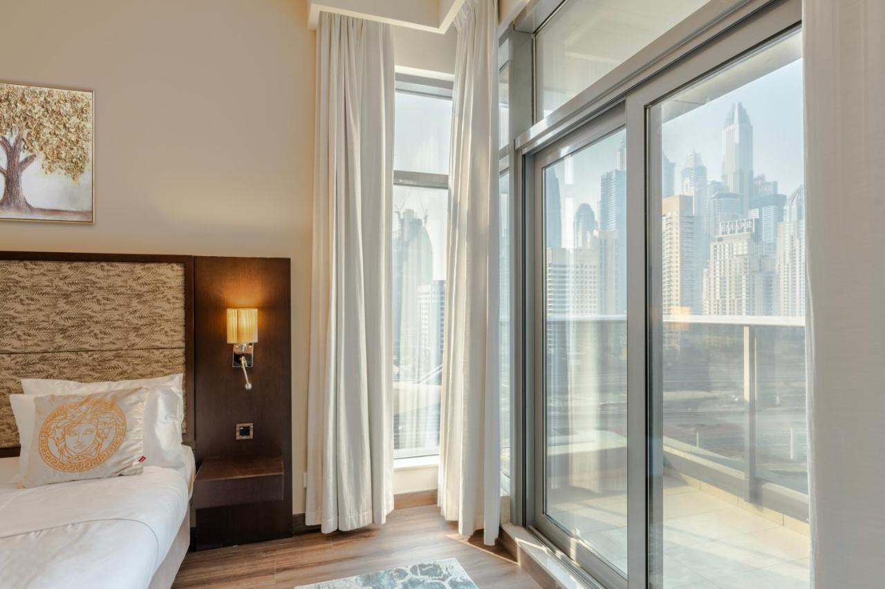Beautiful Huge 2 Bed Apartment