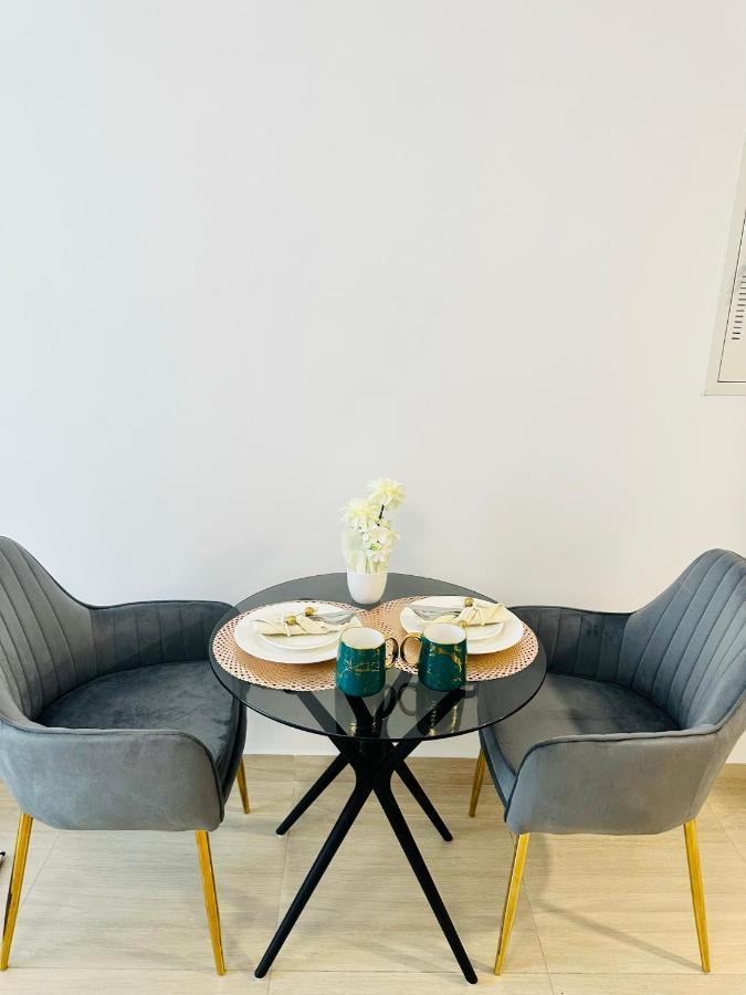 Apartment Cozy In Jumeirah Village Circle *