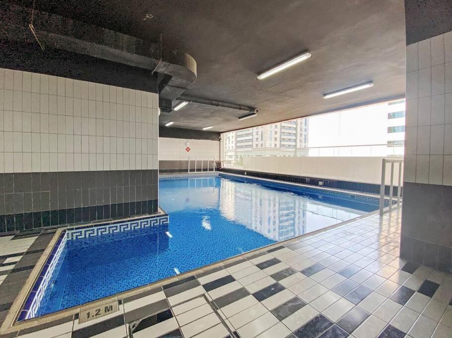 Stonetree - Amazing 1br With Balcony Apartment *