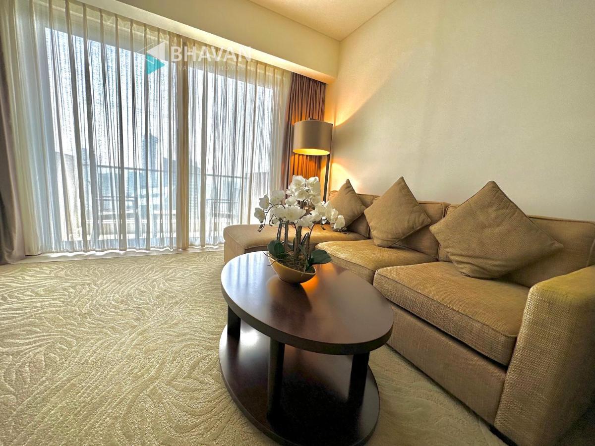 One Bedroom In Emaar Residence, Marina By Bhavan