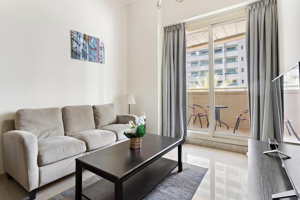 Stonetree - Furnished 1 Bedroom Close To Metro * Dubai