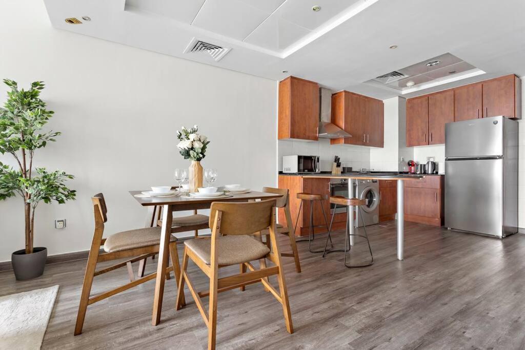 Stonetree - Amazing 1br With View
