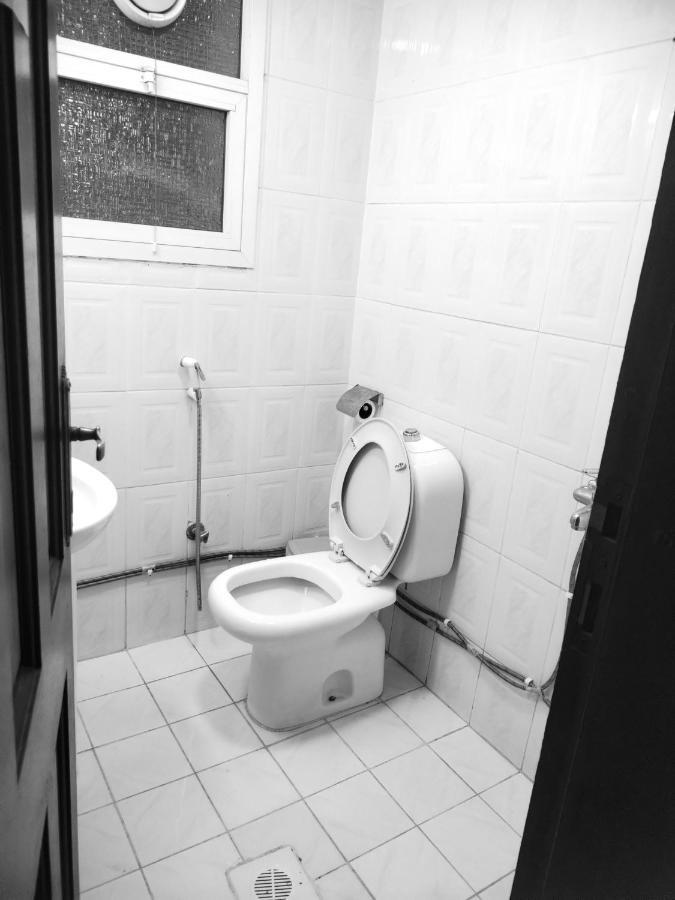 Sharaf Dg Metro Partition Private - 39 Flat-03# Apartment *
