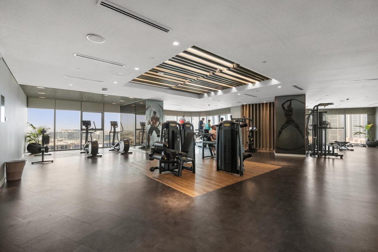 Full Burj Khalifa View Lux 2bedroom With Rooftop Pool Location In Paramount Midtown Apartment *