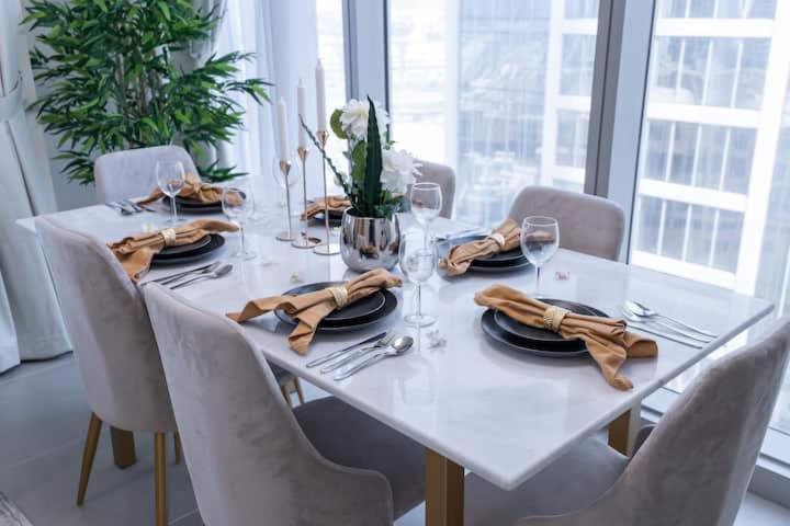 Apartment Vogue Downtown Opera District By Emaar