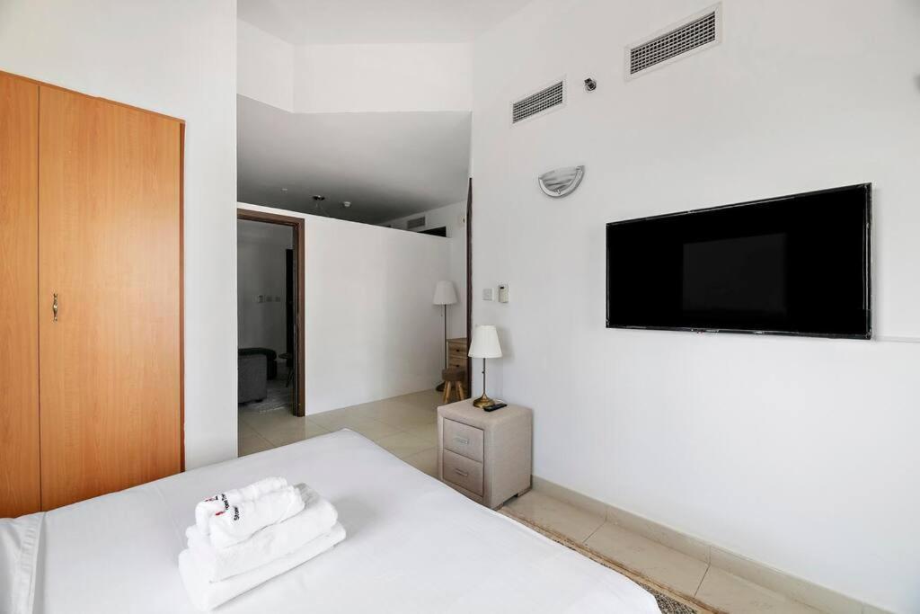 Stonetree - Cozy Furnished 1 Bedroom In Jlt Apartment