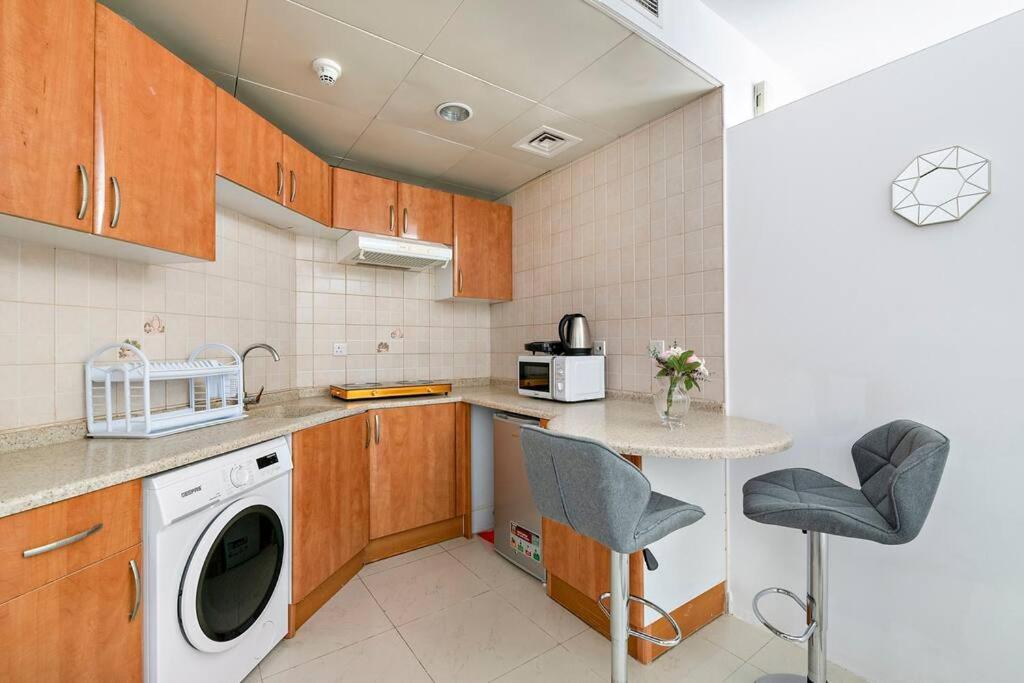 Stonetree - Cozy Furnished 1 Bedroom In Jlt