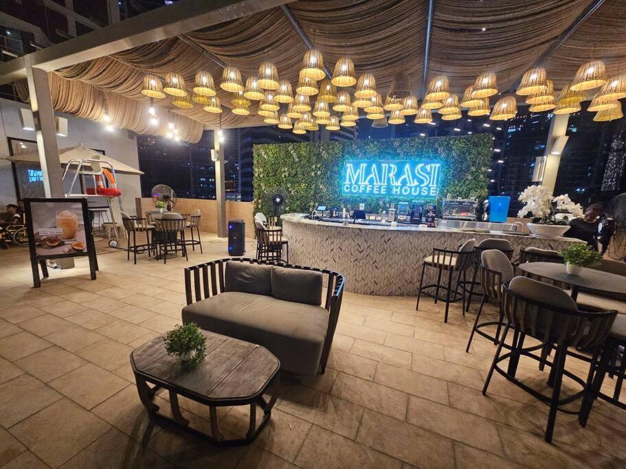 Luxury Business Bay With Breathtaking Views. Dubai