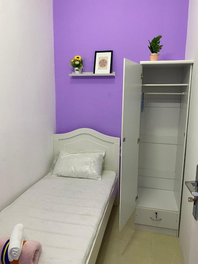 Homestay Single Partition In Al Barsha 1 Near Mashreq Metro *