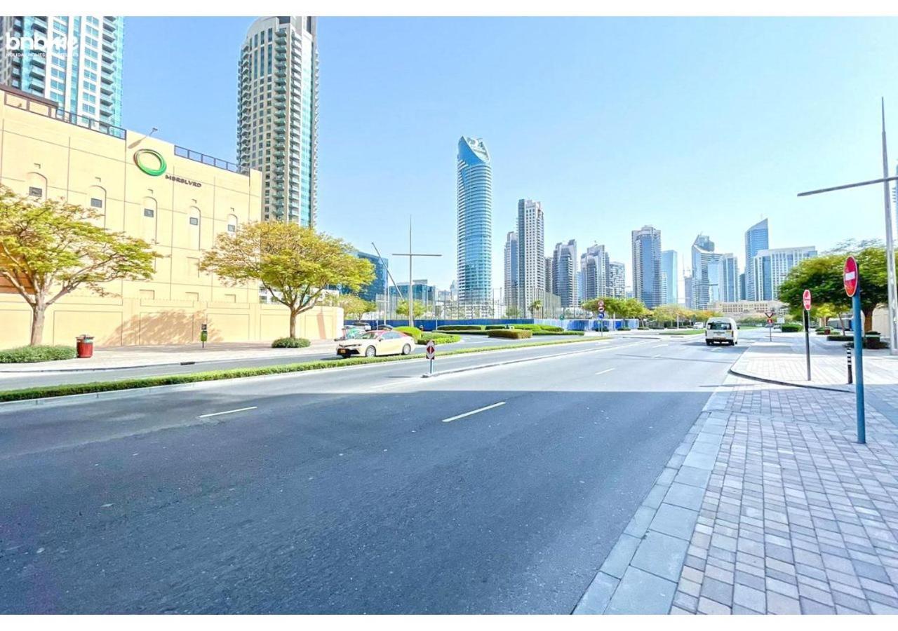 Bnbmehomes - Exquisite Retreat Near Burj Khalifa - 1307 Apartment Dubai