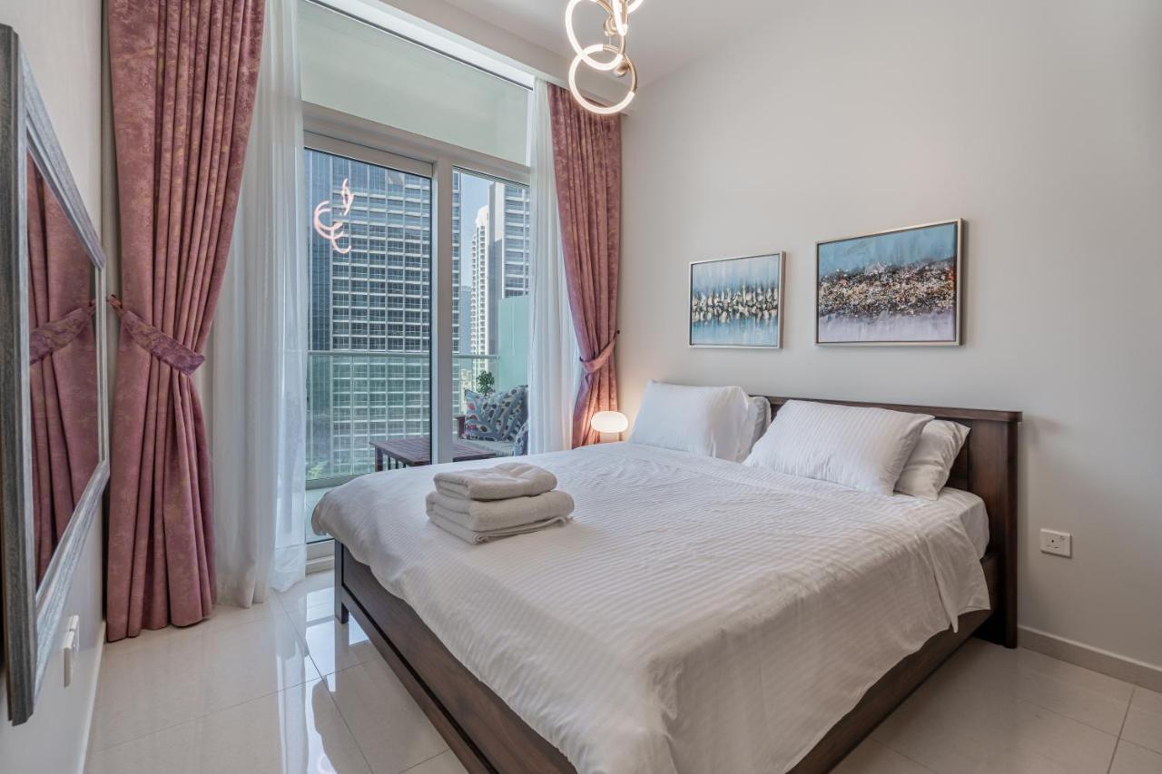 One Bedroom Near Burj Khalifa Mall-5minuts Walk-rva922 Dubai