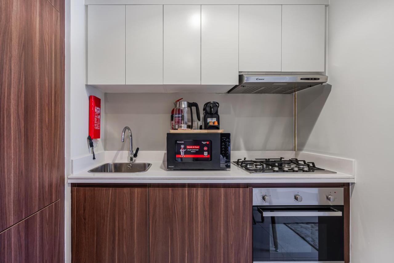 One Bedroom Near Burj Khalifa Mall-5minuts Walk-rva922 Dubai