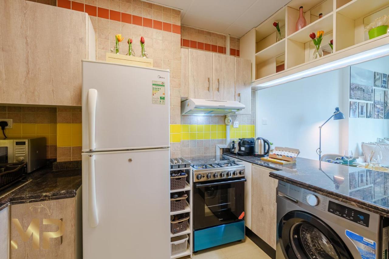 Apartment Marco Polo - 1br In Marina, Near Beach, Metro & Tram *