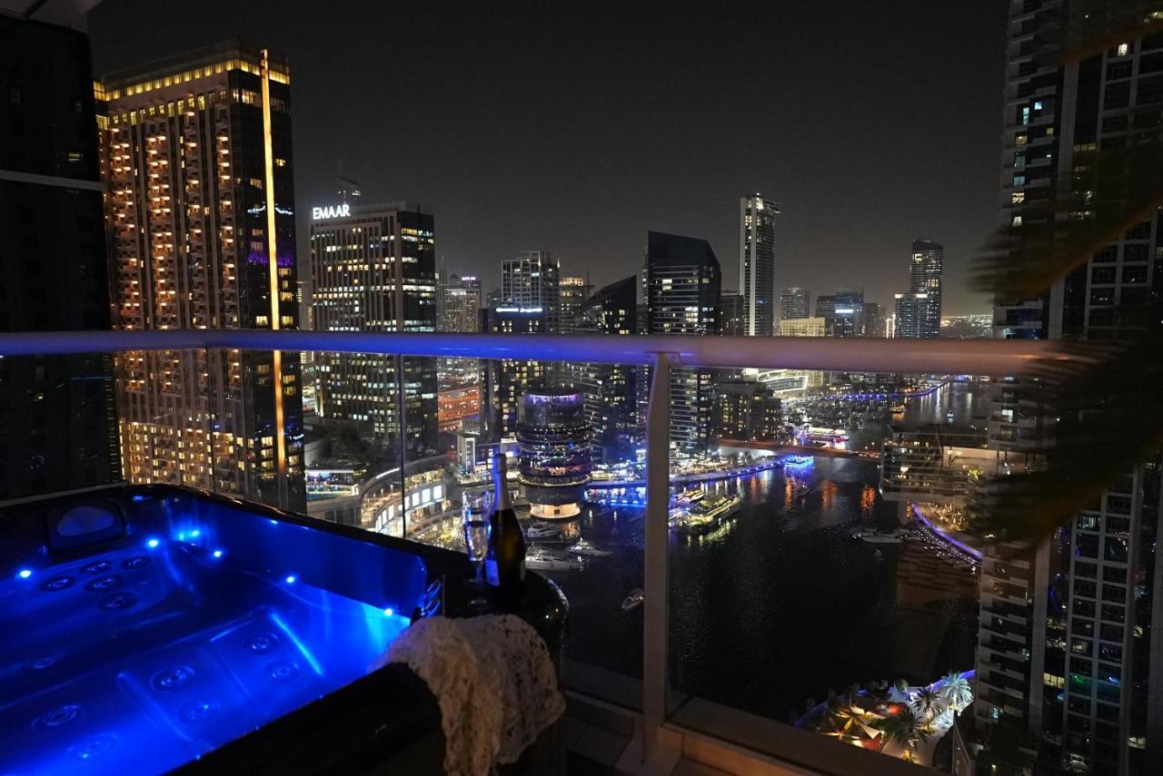 Luxury Private Jacuzzi In The Heart Of Marina Jbr Apartment Dubai