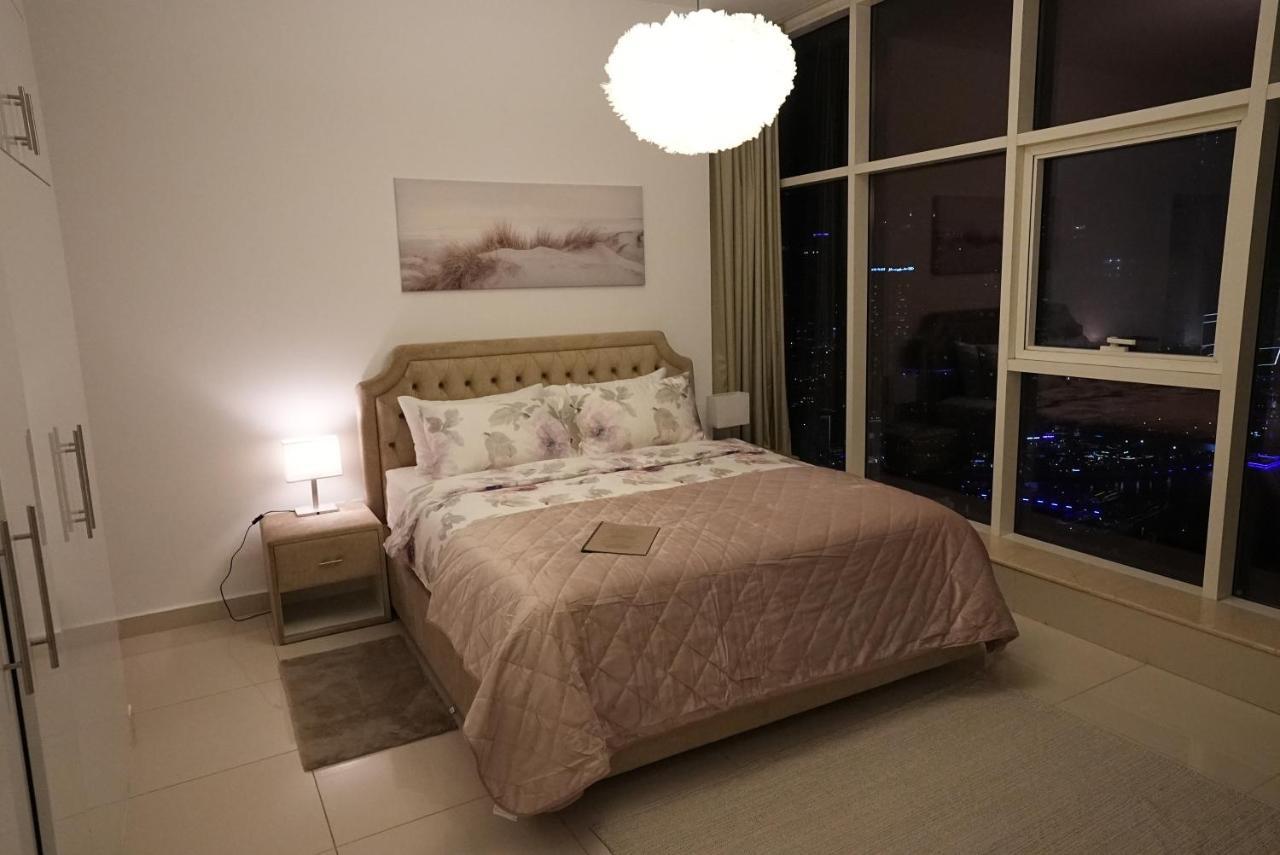 Luxury Private Jacuzzi In The Heart Of Marina Jbr Dubai