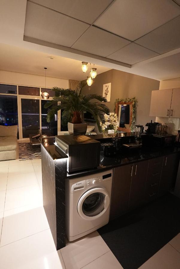 Luxury Private Jacuzzi In The Heart Of Marina Jbr Apartment *