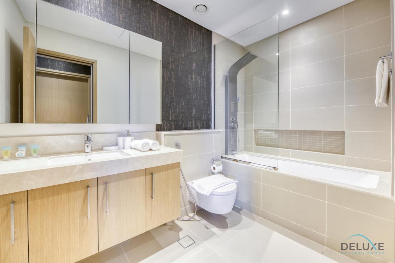 Sleek 1br At 5242 Tower 1 Marina By Deluxe Homes *