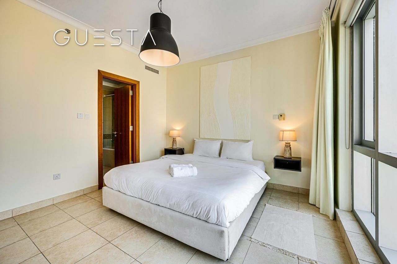 Apartment Fairways Tower By Emaar, The Views And Greens *