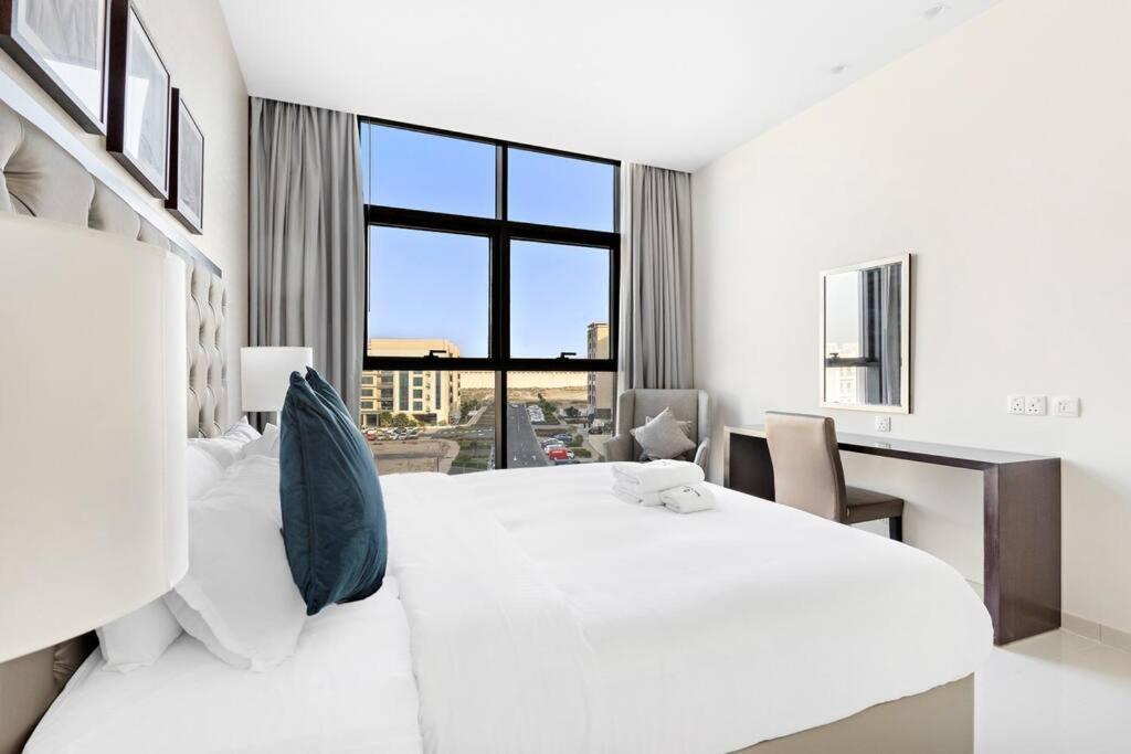 Stonetree - Furnished 1br In Celestia B Apartment