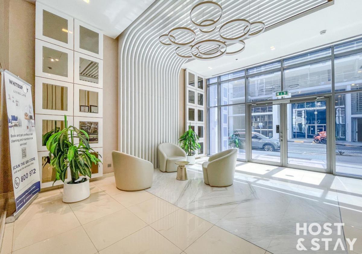 In Golf Vista, Damac Hills - Host & Apartment