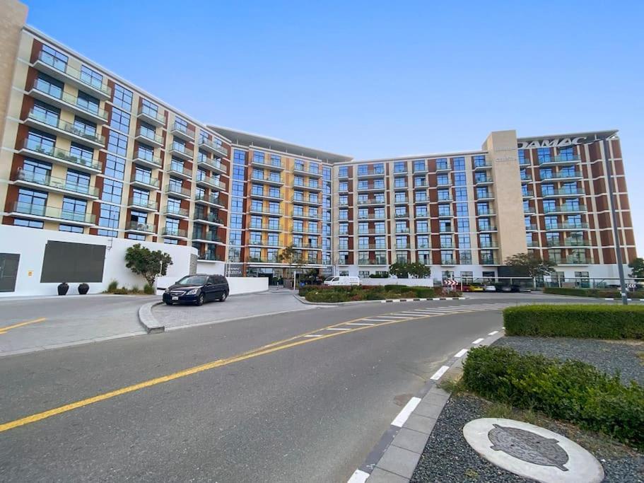 Stonetree - Furnished 1br In Celestia B