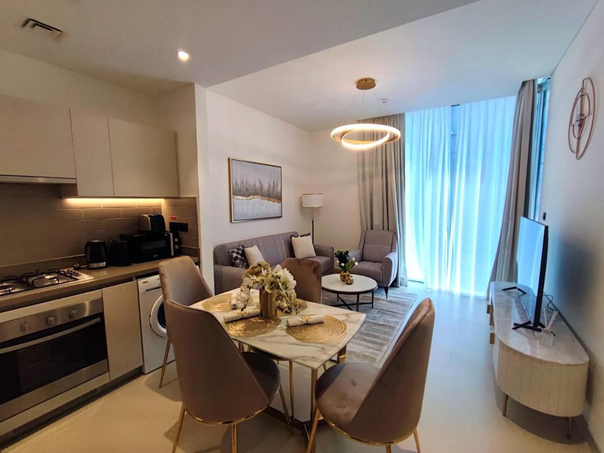 New 1 Bedroom In Sobha - Community View