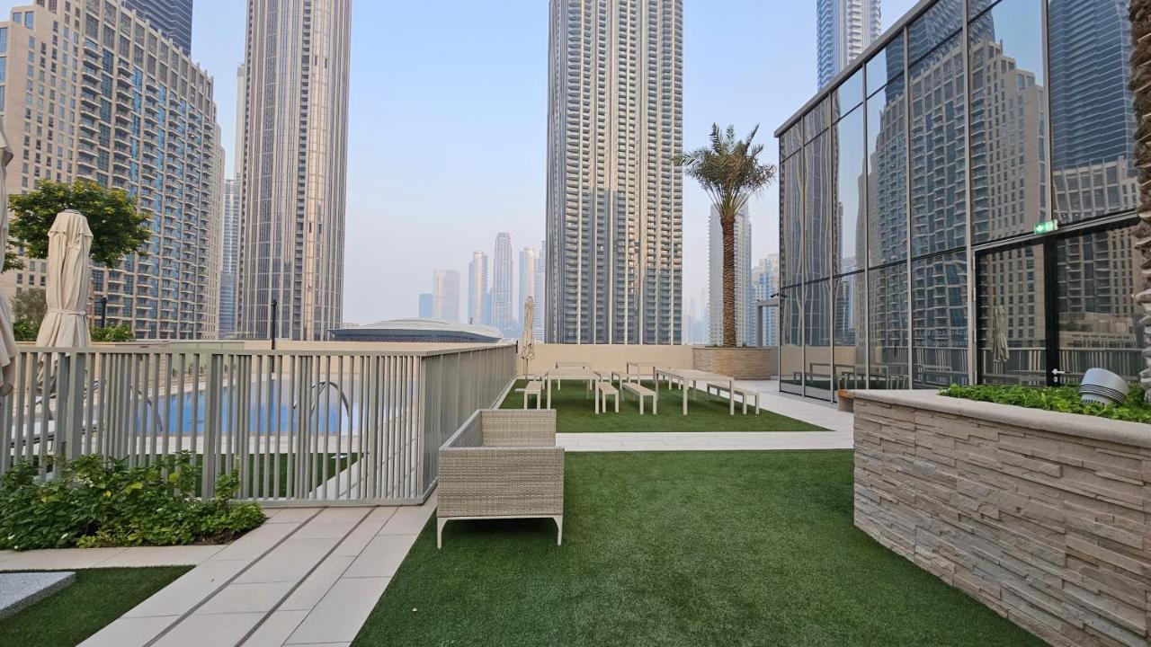 Forte Tower 2, Downtown - Mint Apartment *
