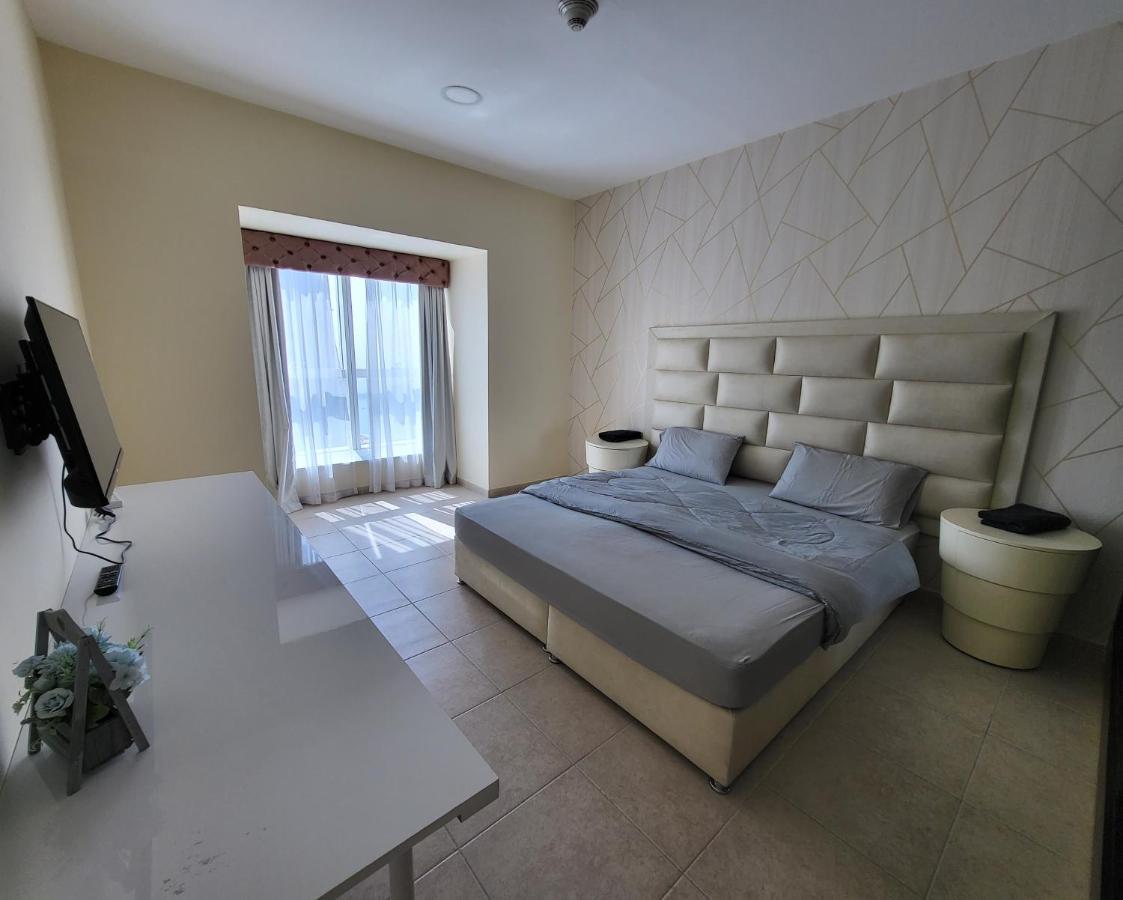 Aparthotel Sky High Stays