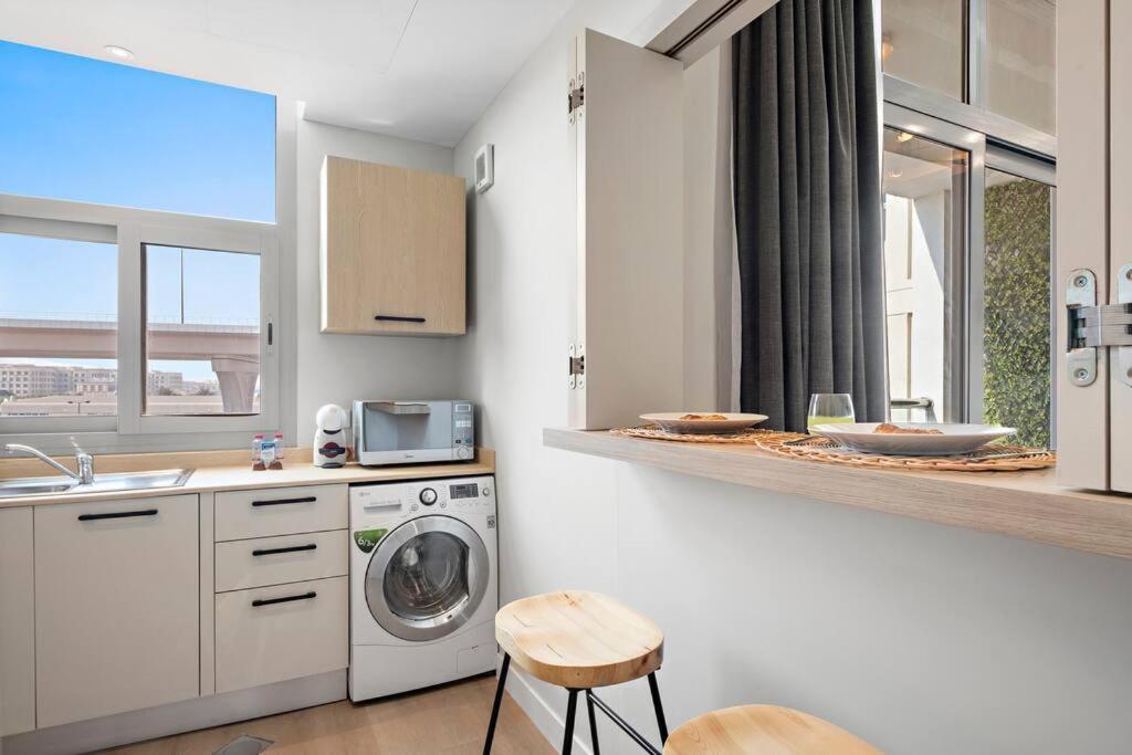 Apartment Cozy Marina Design Close To Jumeirah Beach, Mall & Metro