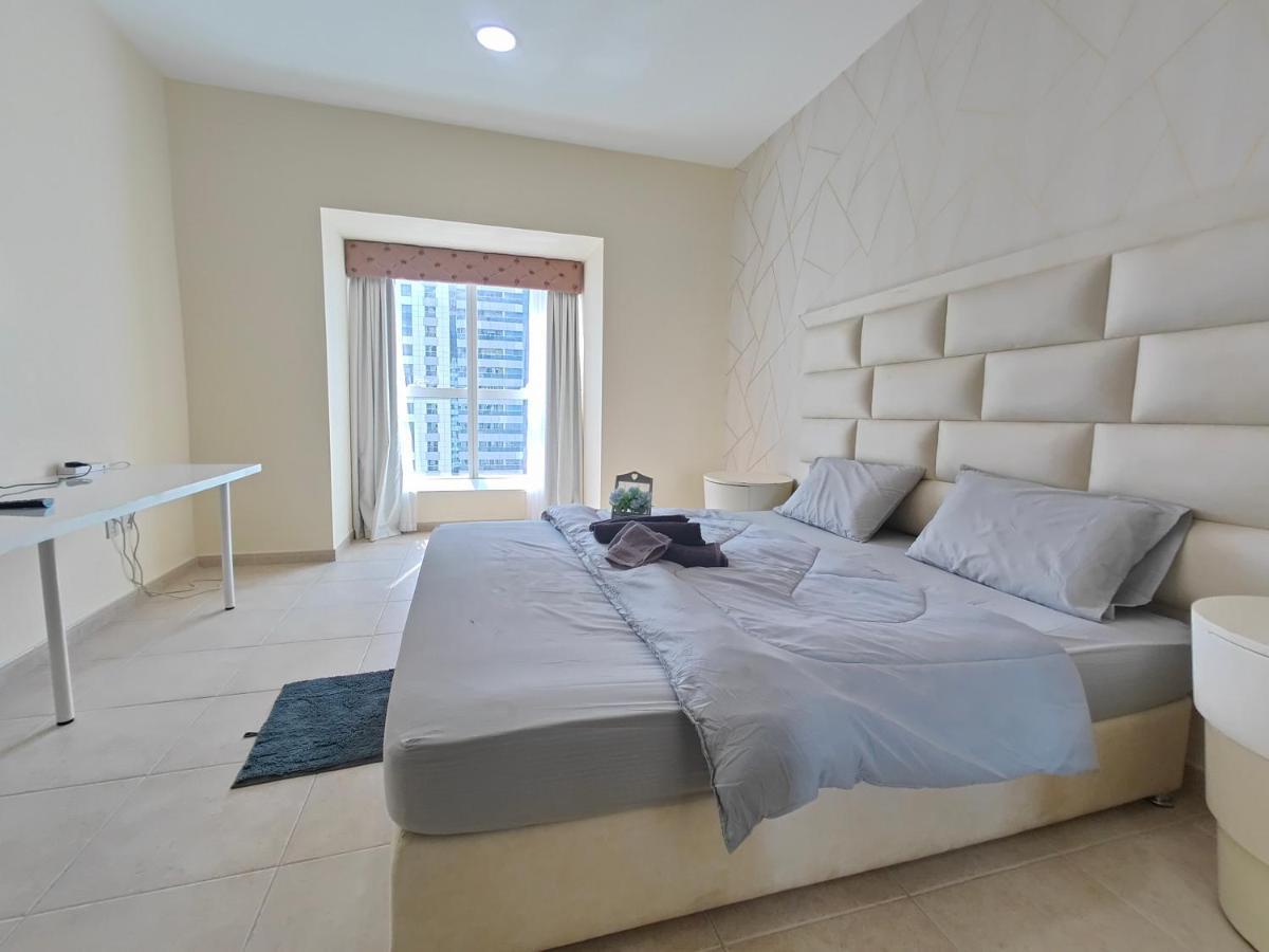 Sky High Stays Aparthotel *