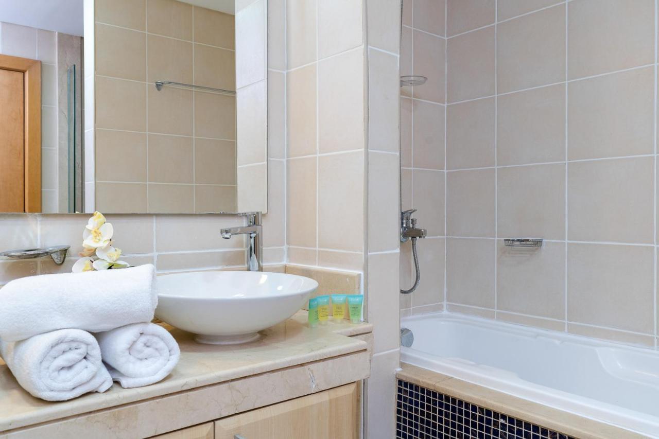 Cosy Family Getaway - Palm Jumeriah Apartment