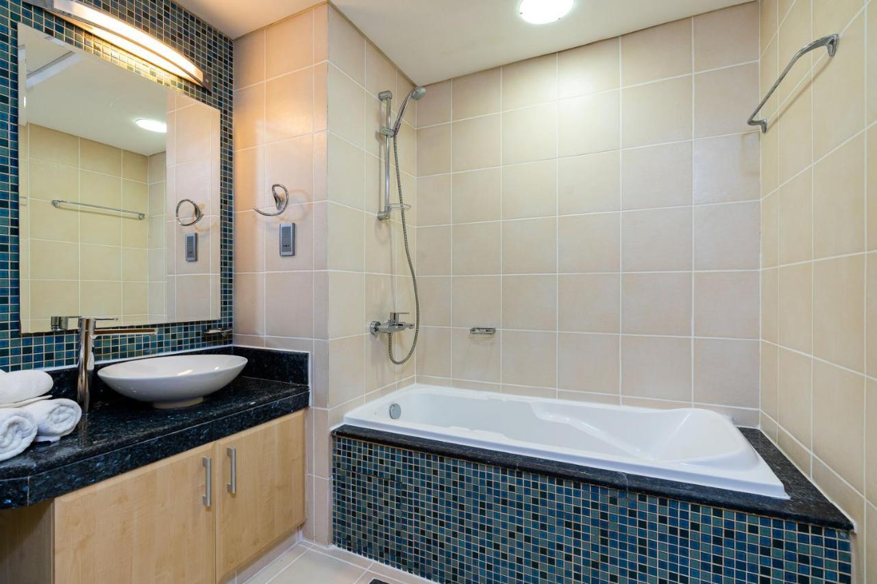 Cosy Family Getaway - Palm Jumeriah Apartment