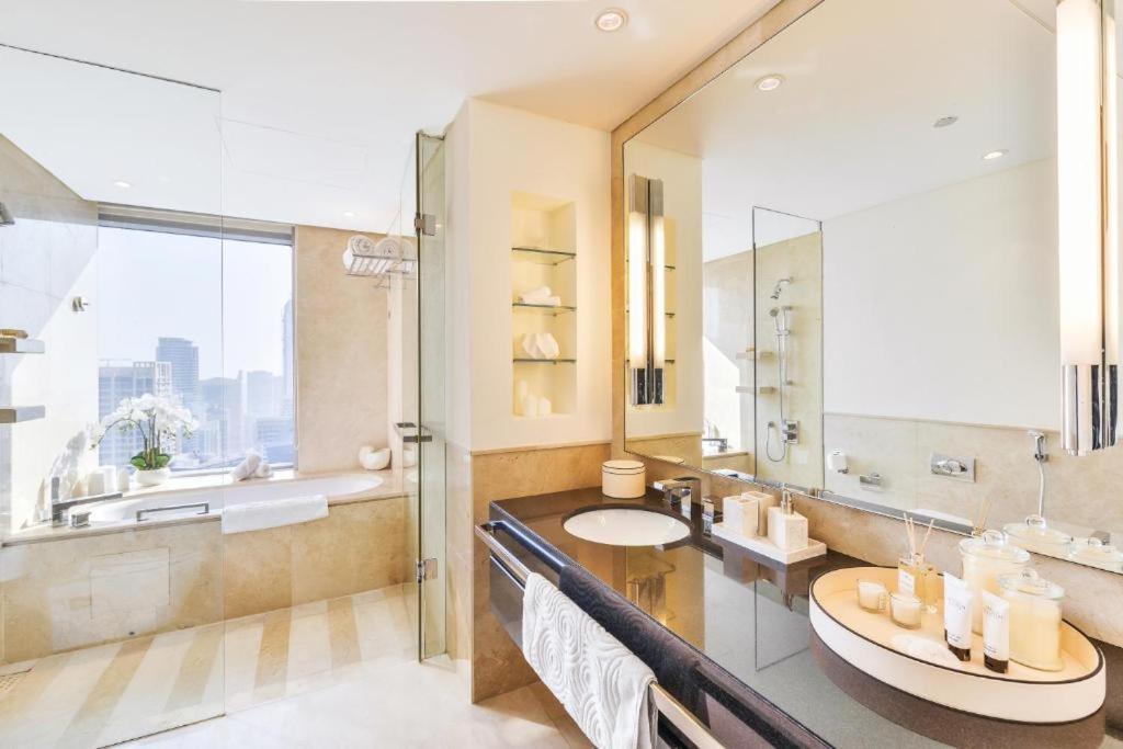 Apartment Address Marina Mall 