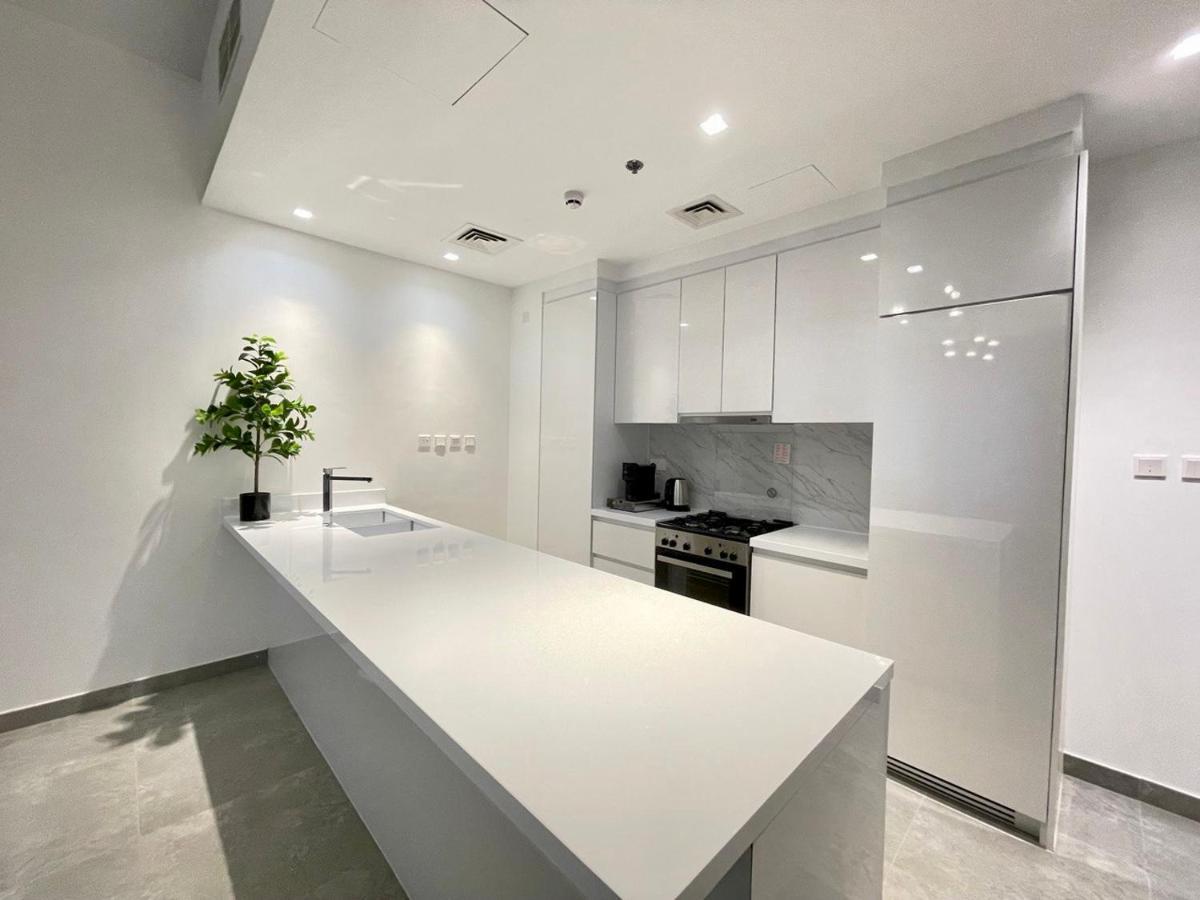 Apartment Luxury 1br In Brand New Building, Marina