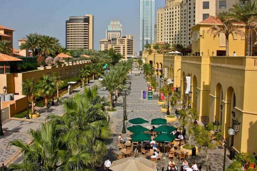 Modern 3br Flat In The Heart Of Jbr Apartment Dubai