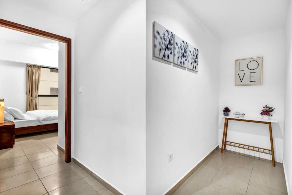 Modern 3br Flat In The Heart Of Jbr Apartment