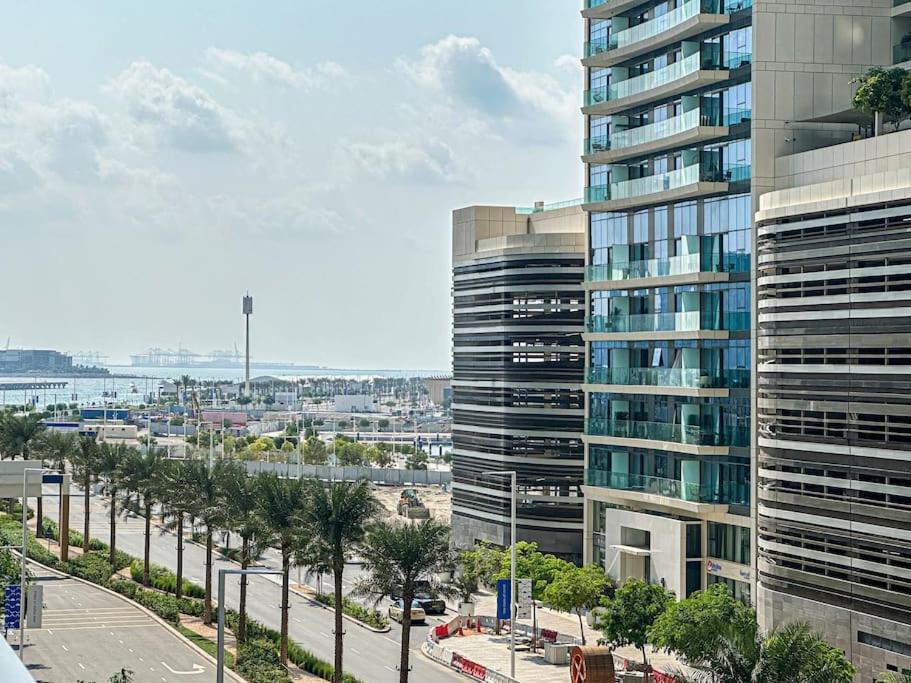 Higuests - Emaar Beachfront Haven With Majestic Marina Views *