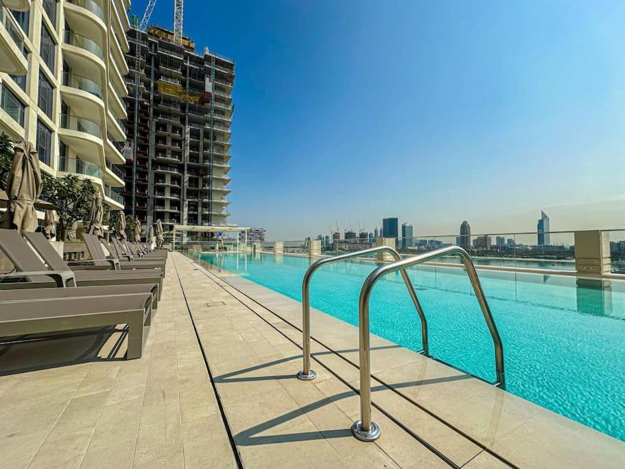 Apartment Higuests - Emaar Beachfront Haven With Majestic Marina Views Dubai