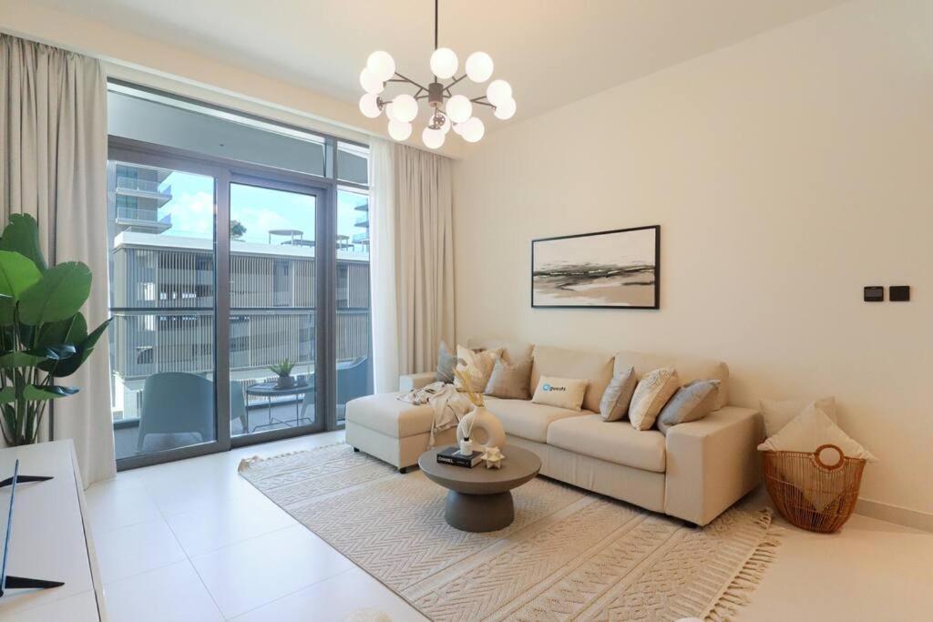 Apartment Higuests - Emaar Beachfront Haven With Majestic Marina Views *