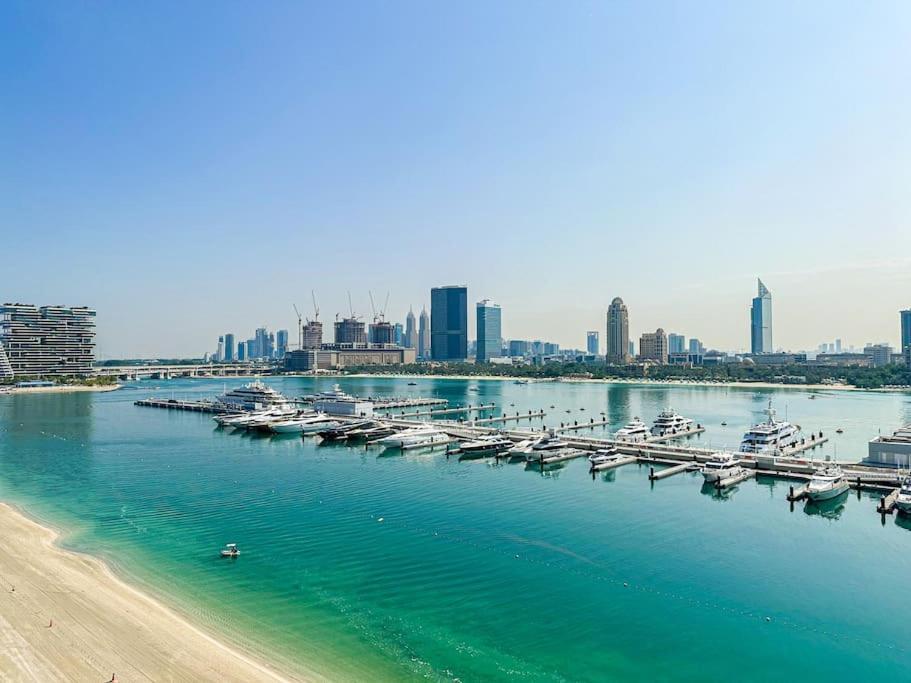 Apartment Higuests - Emaar Beachfront Haven With Majestic Marina Views Dubai