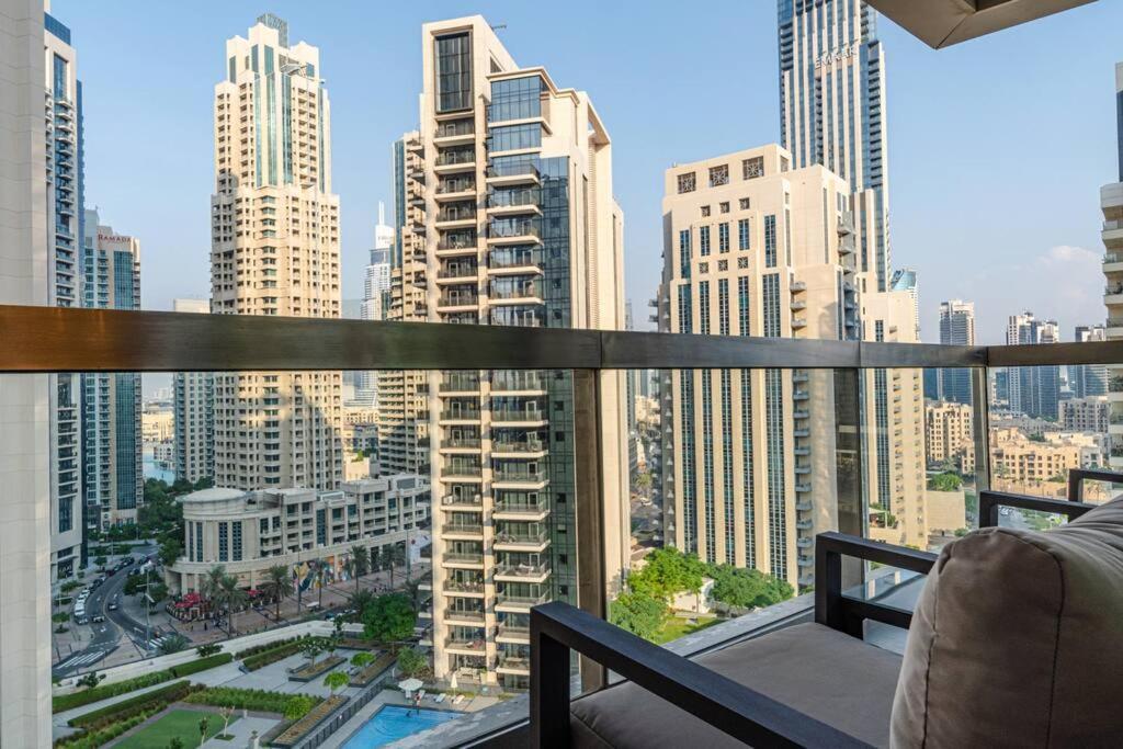 First Class 2br With Full Boulevard View Apartment Dubai