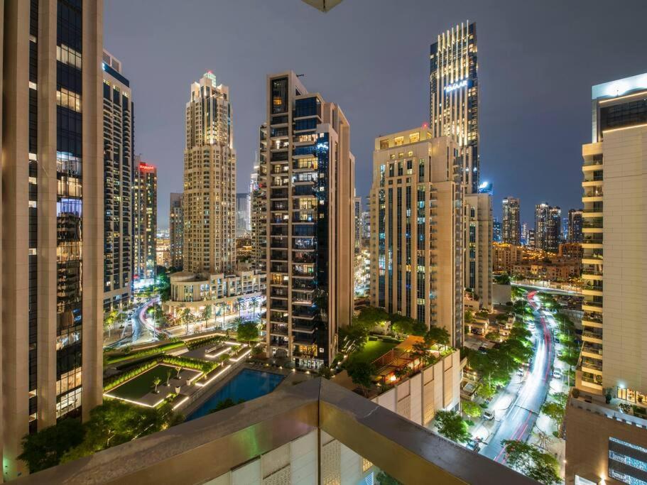 Apartment First Class 2br With Full Boulevard View *